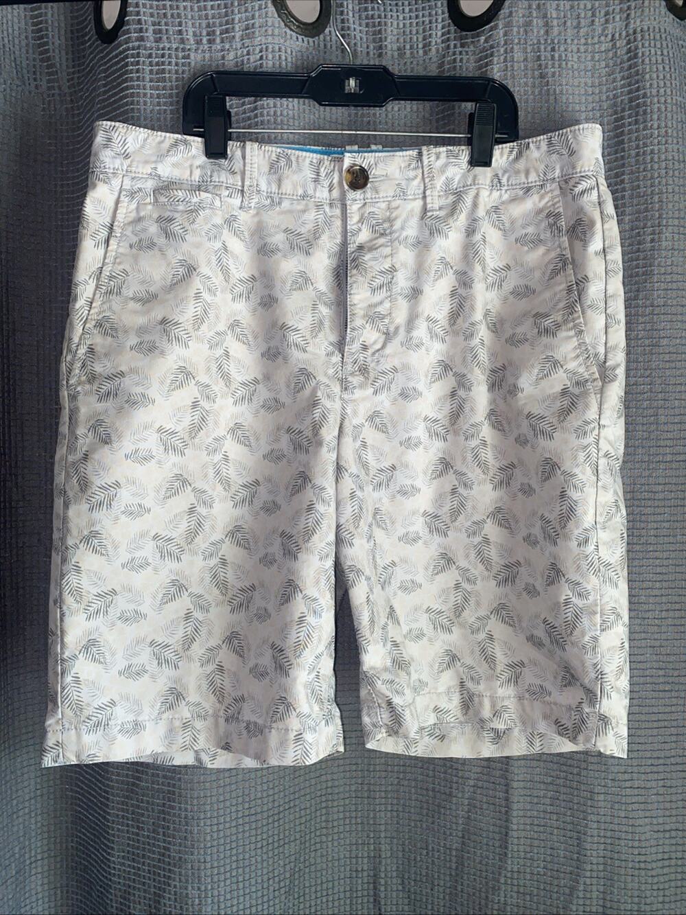 Original Penguin Shorts Mens Size 32 Multicolor Leaf Pattern Grey CHINO 9”Inseam